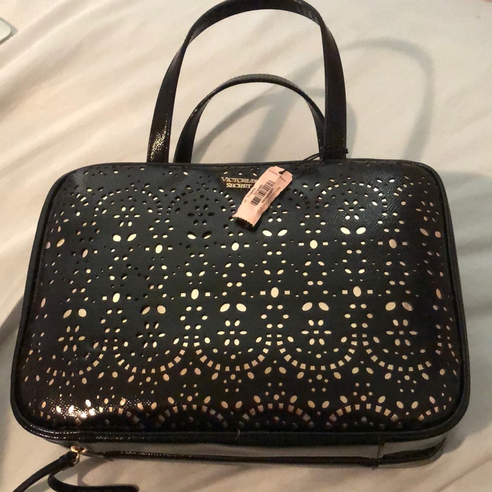 Victoria’s Secret travel makeup bag NWT